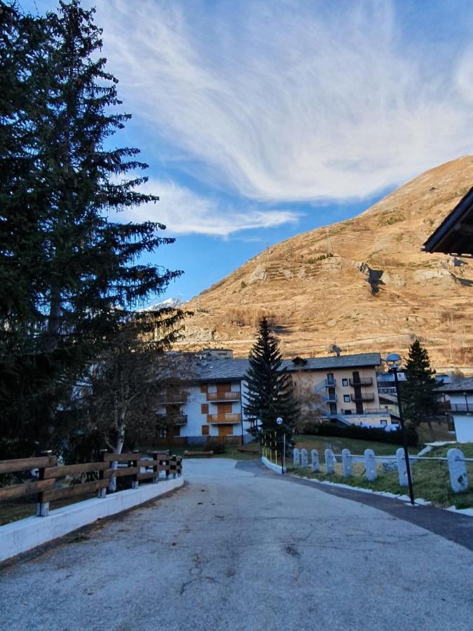 La Casa Di Matilde - Trilocale Vicinissimo Alle Piste Da Sci La Thuile Dış mekan fotoğraf