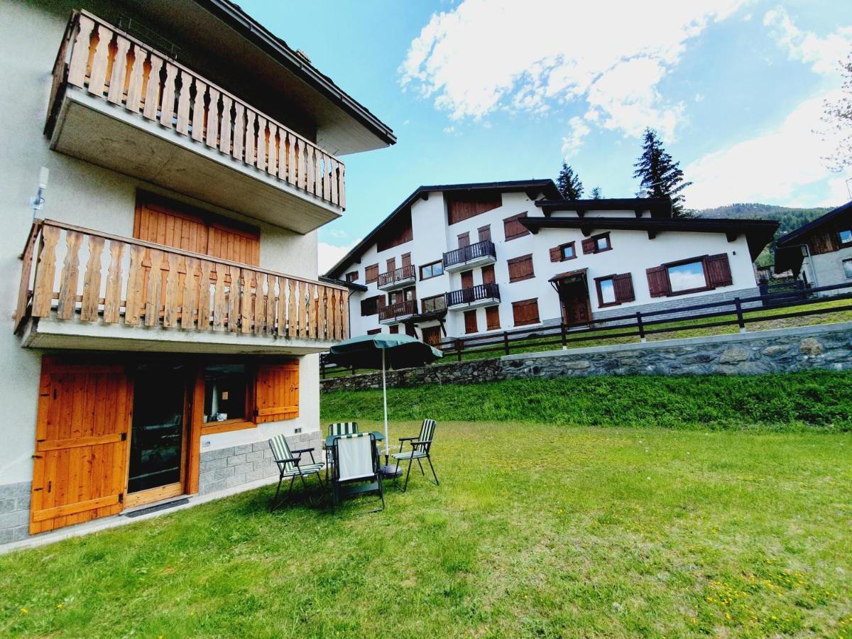 La Casa Di Matilde - Trilocale Vicinissimo Alle Piste Da Sci La Thuile Dış mekan fotoğraf